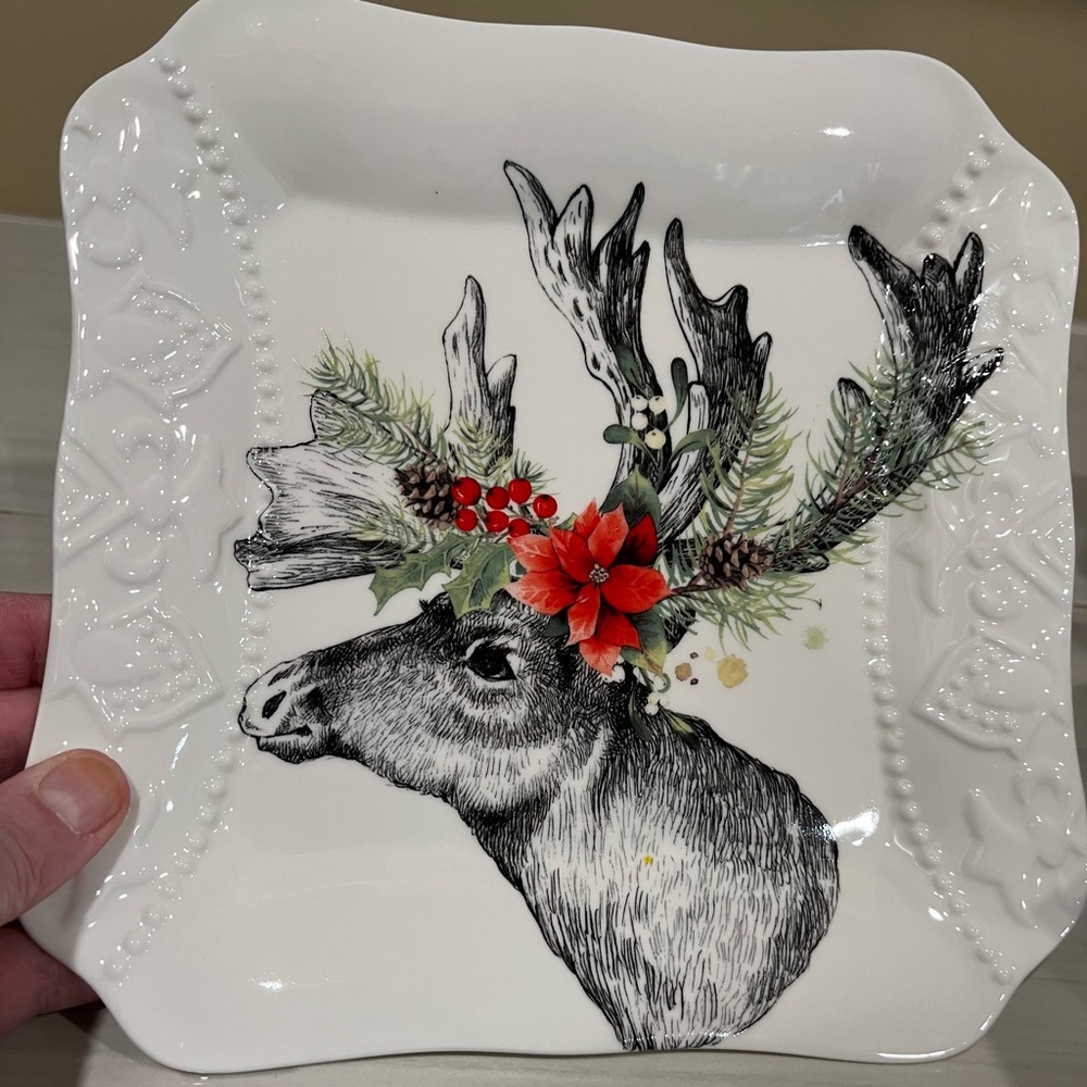 Brand New Furry Christmas Reindeer Square Dessert Plates X 4